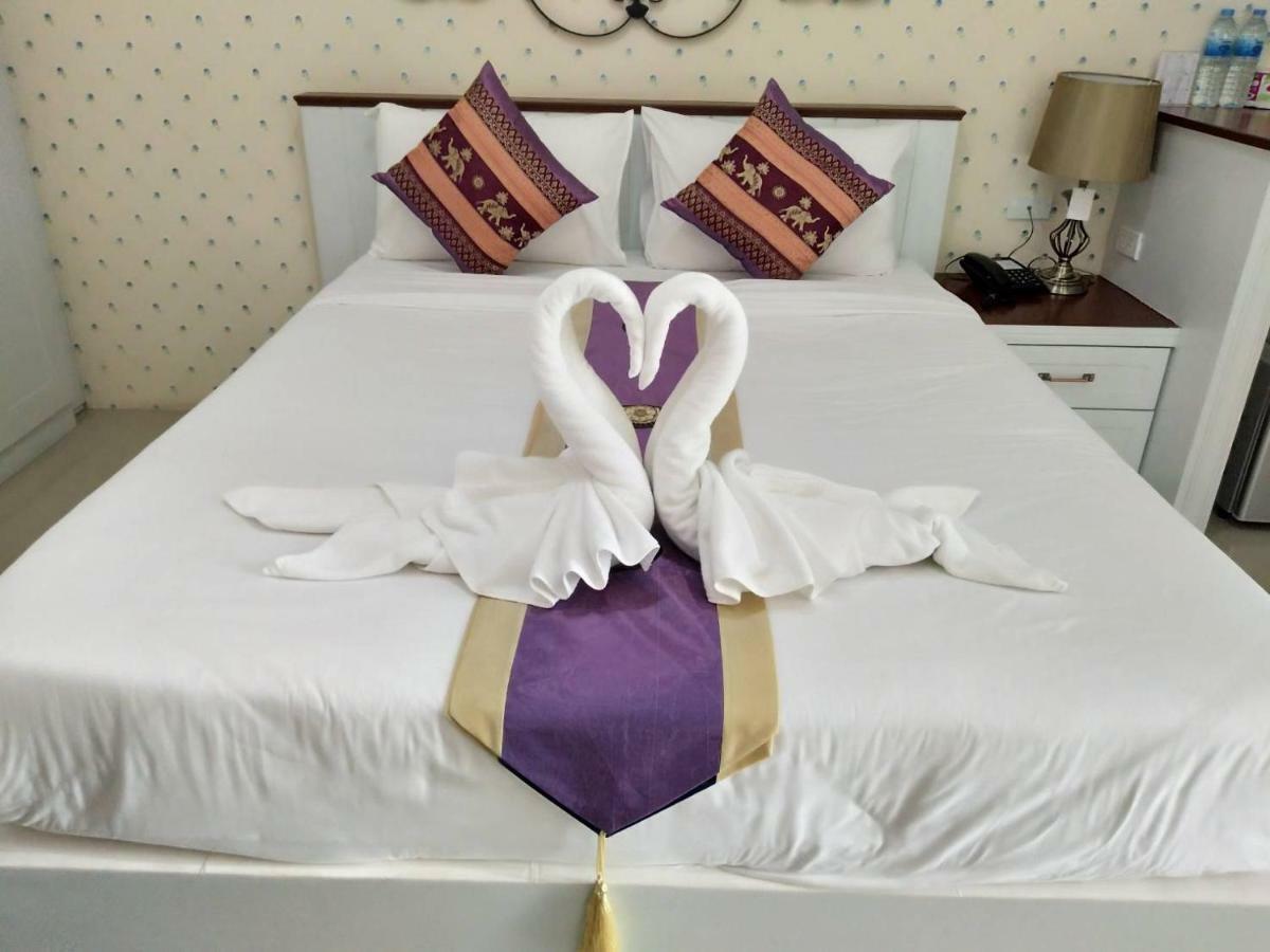 Ploy'S Pearl Hotel สุราษฎร์ธานี ภายนอก รูปภาพ
