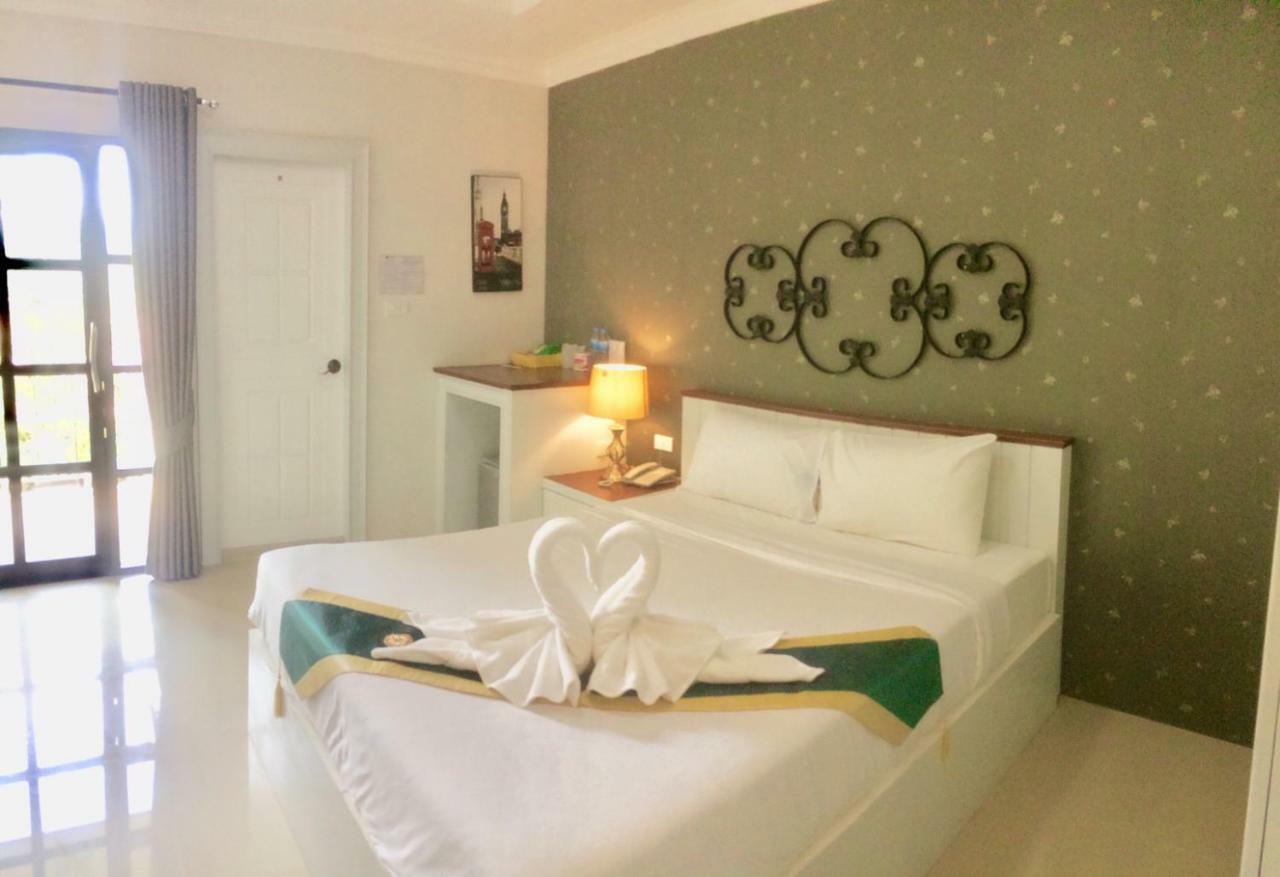 Ploy'S Pearl Hotel สุราษฎร์ธานี ภายนอก รูปภาพ