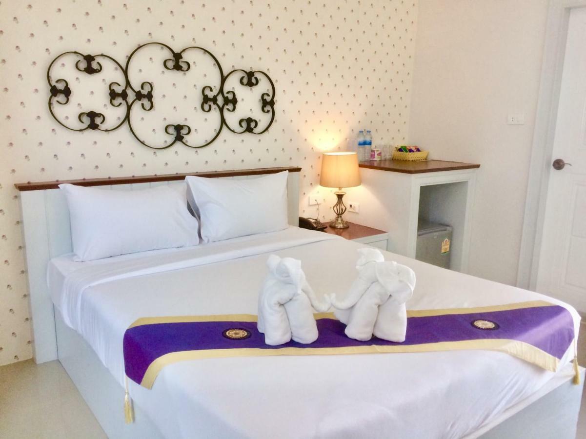 Ploy'S Pearl Hotel สุราษฎร์ธานี ภายนอก รูปภาพ