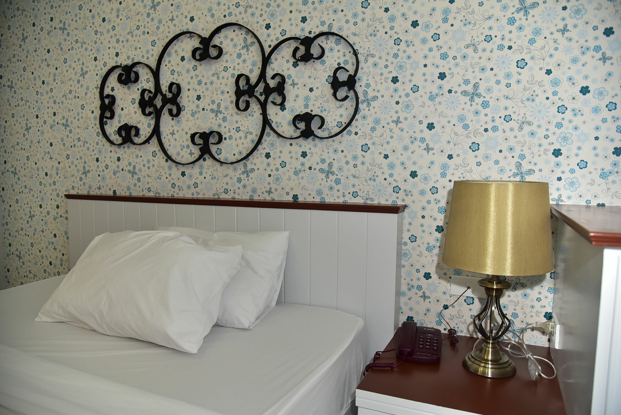 Ploy'S Pearl Hotel สุราษฎร์ธานี ภายนอก รูปภาพ